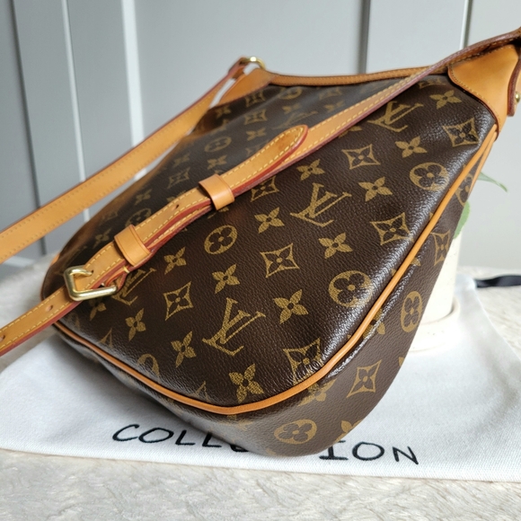 💕DISCONTINUED Very Rare Louis Vuitton Odeon PM Crossbody Monogram - Picture 12 of 16